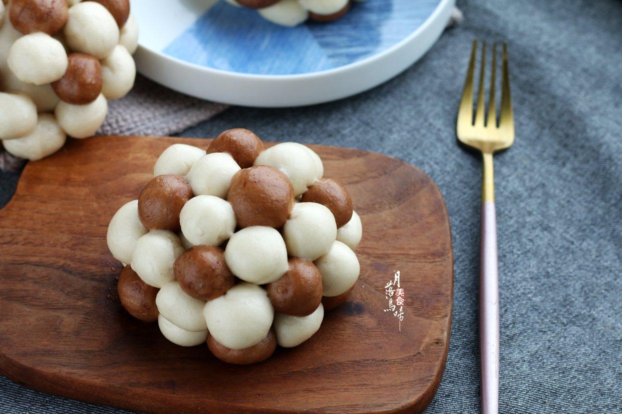 香喷喷的“足球”馒头来了，好吃又好玩，网友：不知从哪里下口？