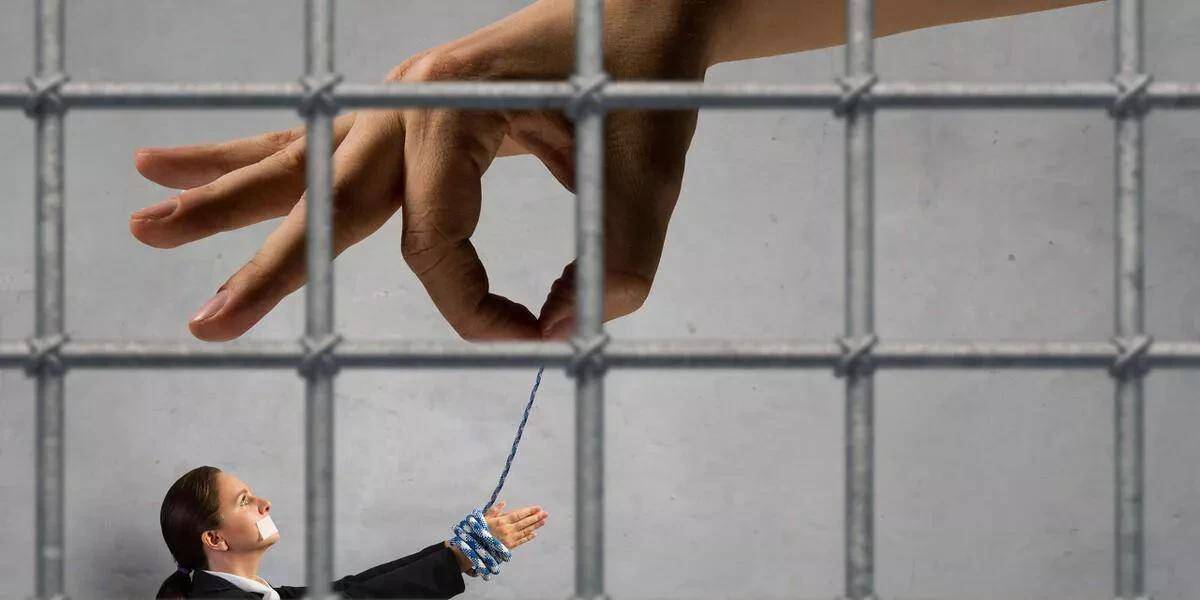 不接受学生道歉,不接受道歉女孩