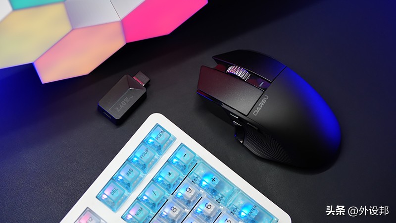 达尔优a980promax星闪动画,达尔优鼠标a950pro镁铝合金测评