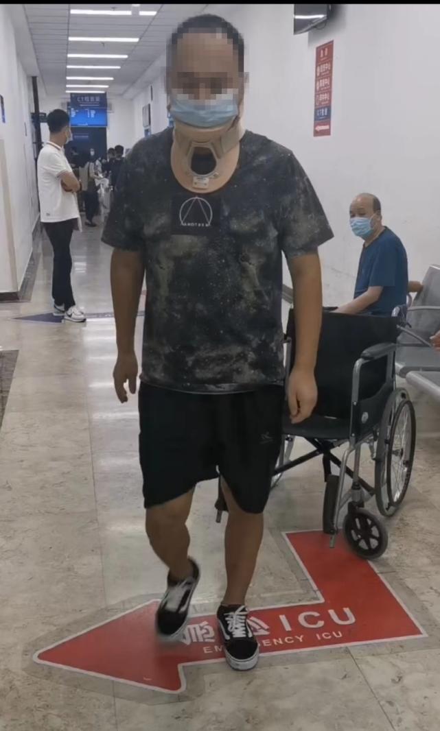 120紧急救援落石砸伤男子,紧急救援男人被电梯压死