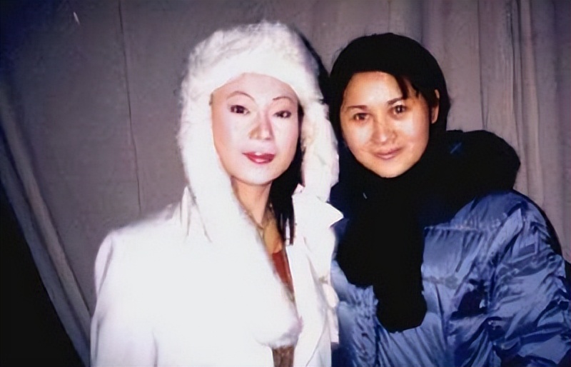 深扒2003年“张钰事件”：20盘录像带，30个导演，1场桃色罗生门