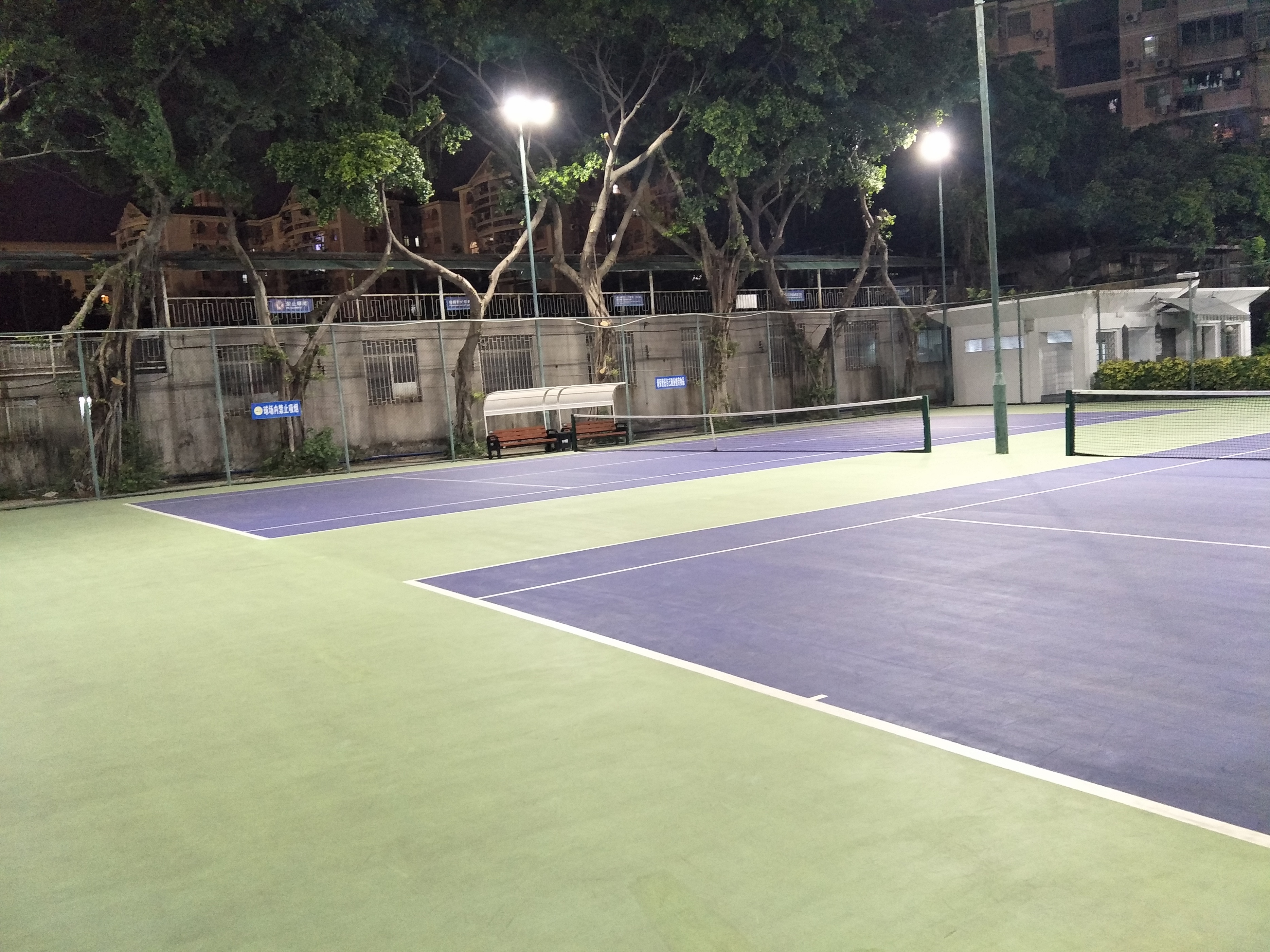 网球场照明用什么灯,网球场灯