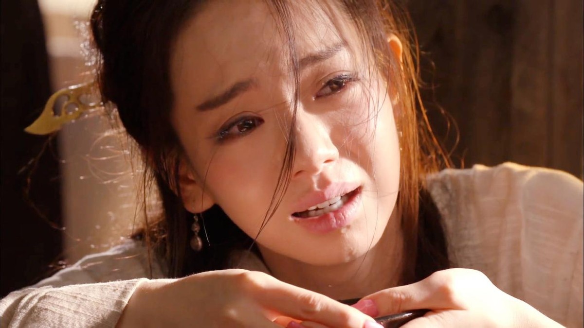 张芷溪白鹿玉楼春,张芷溪和白鹿演的同一个人么