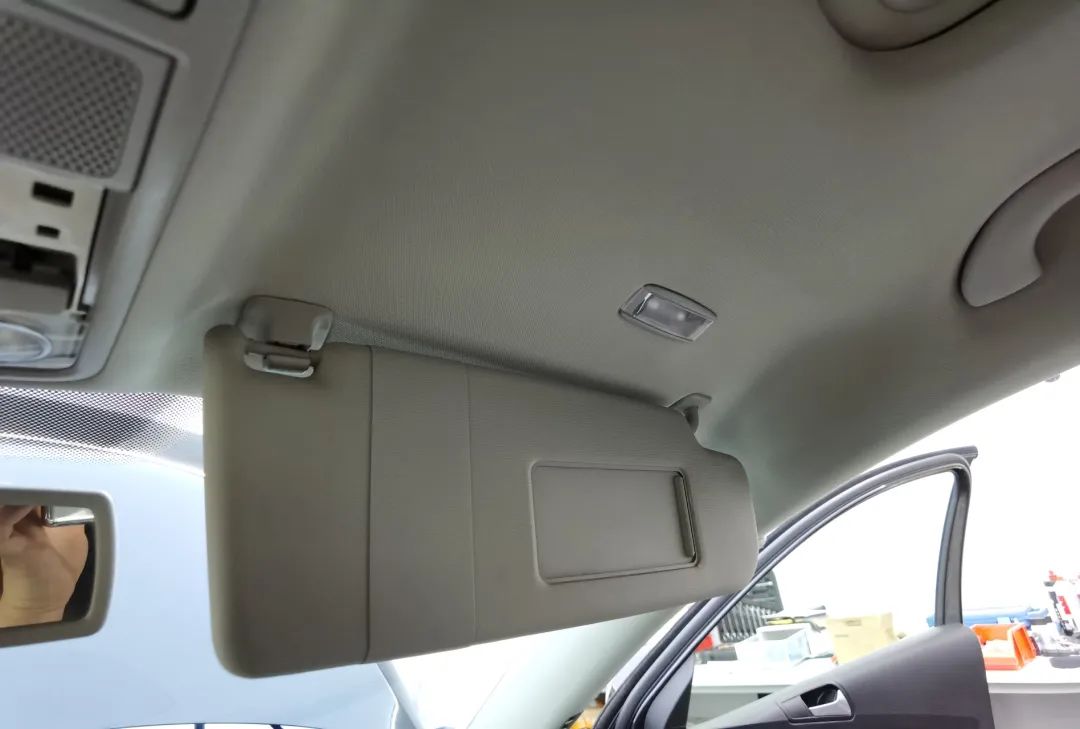 r36翻新改造全过程,大众r36这么老的车怎么还卖这么贵