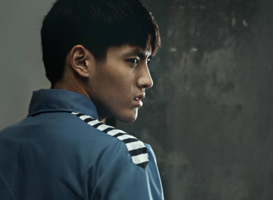 吴亦凡就这样写下了自己的结局，留下的三个疑问，是时候解开了