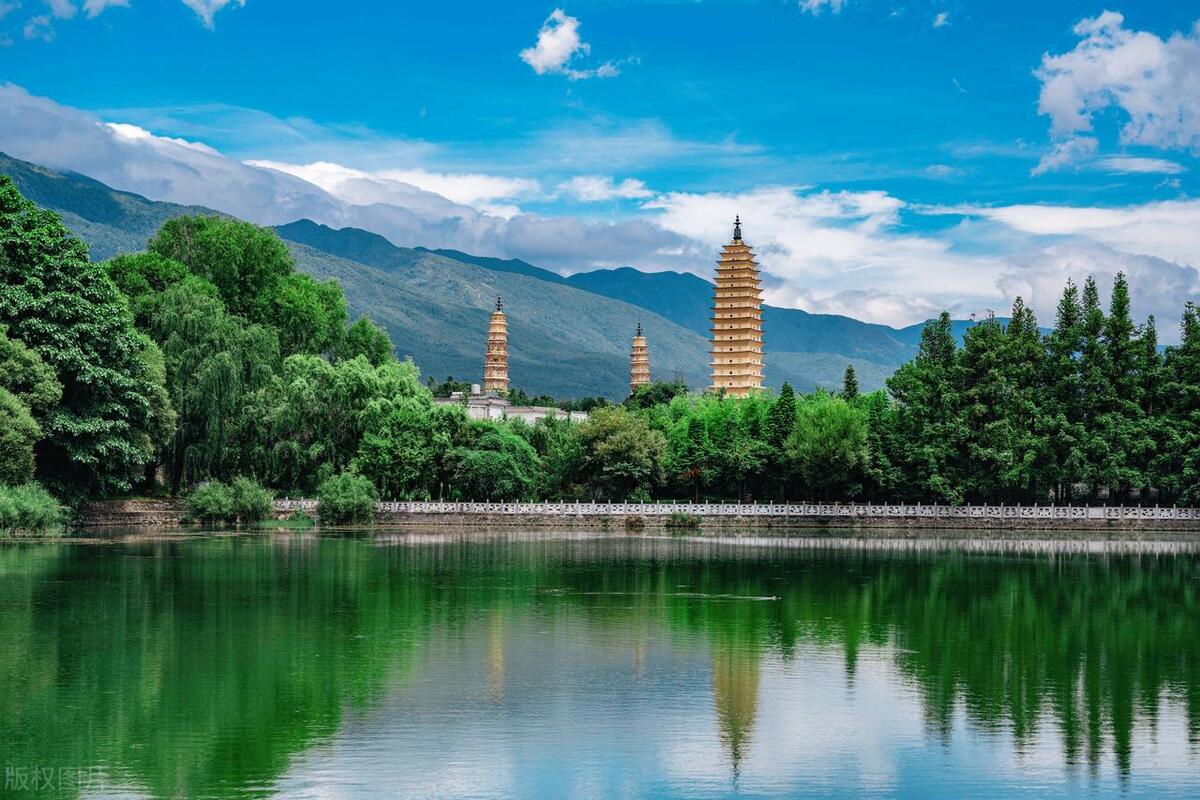 在云南旅游攻略最详细的,去云南旅游攻略大全详细一览