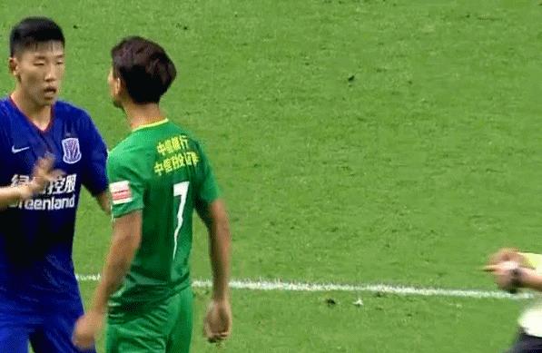 足球动态图特效,足球动态图