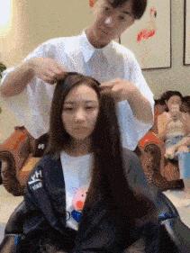 上课衣服穿反怎么办,上课忘记穿裤子该怎么办