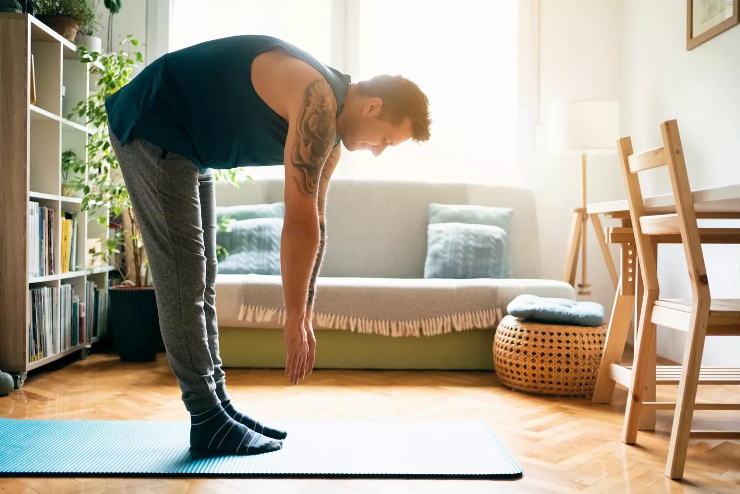 缓解胀气瑜伽动作,适合排胀气的瑜伽动作有哪些