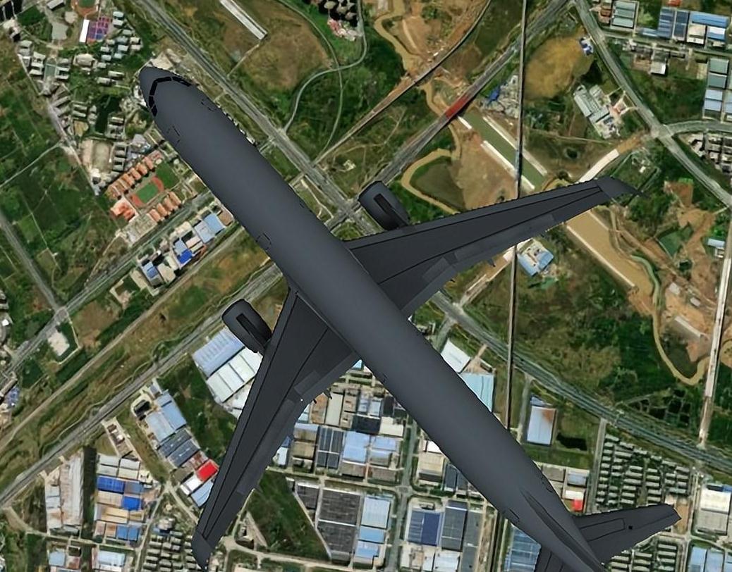 现在，在11月1日22时06分，从太原飞往杭州的航班抵达河南郑州上