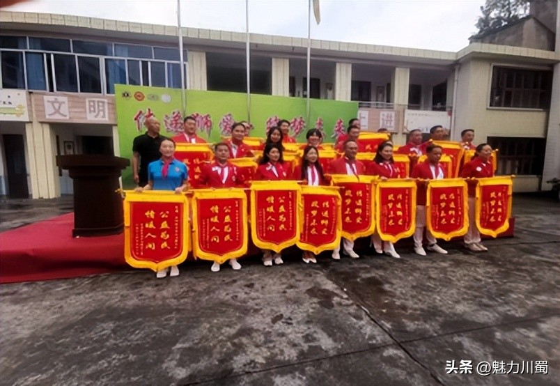 传递爱心筑梦未来,传递爱心筑梦未来六一