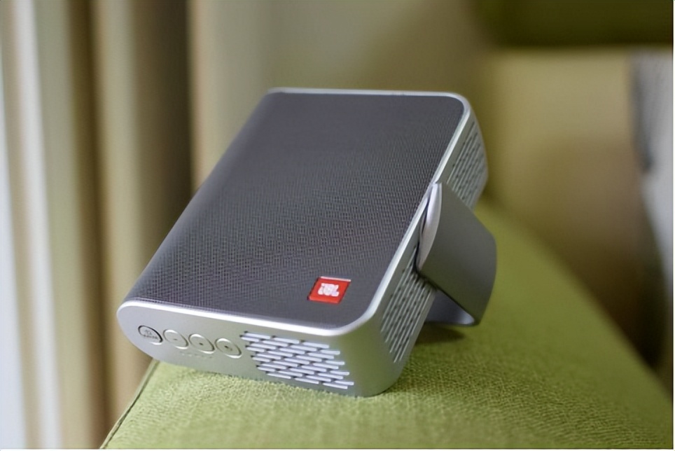 投影仪推荐2023性价比最高的品牌,二手千元投影仪和百元投影仪