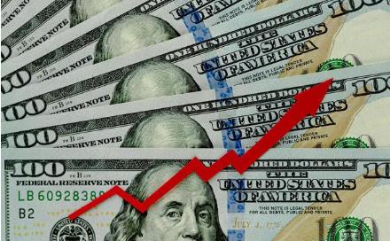 全球货币支付排名：美元涨至41.74％，欧元跌到32.64％！人民币呢