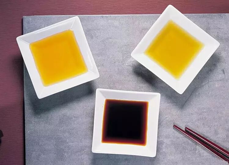 白醋米醋香醋陈醋各有什么区别,白醋陈醋米醋味道区别