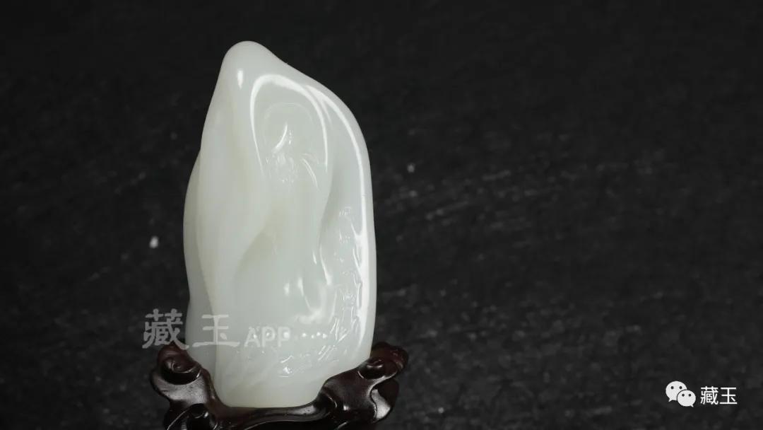 和田玉顶级山料价格表,顶级的和田玉山料是什么样的