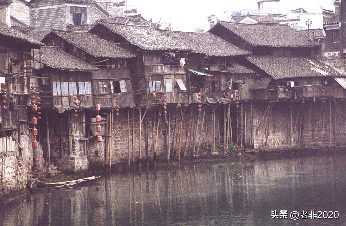 曾背着两块大石头坐火车旅行,再推荐7个铁路文化旅行目的地