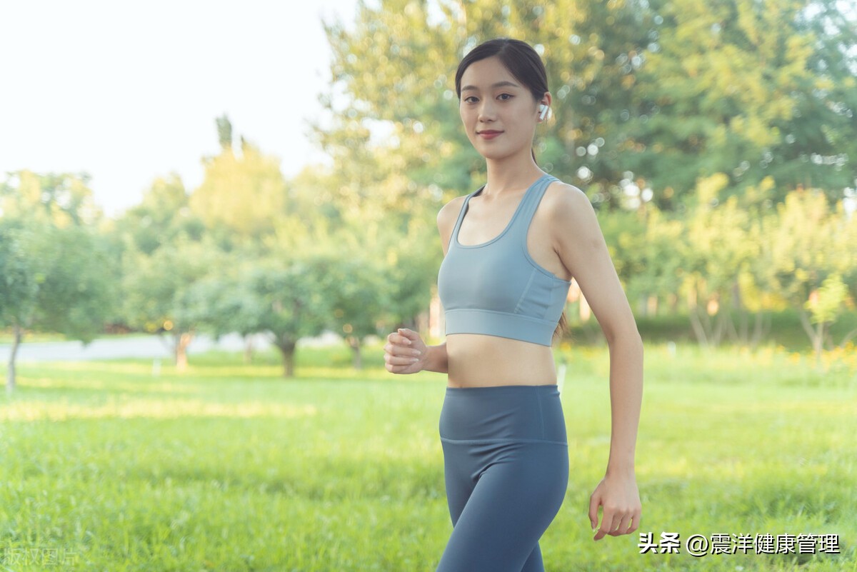 臀部后面的两坨黑印子怎么去除,屁股两边的黑印子怎么消除