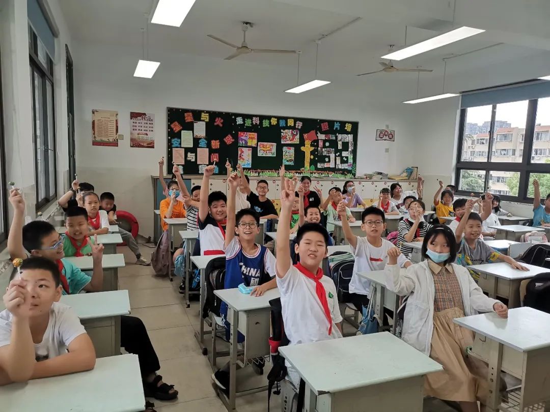 你好新学期小学,新吴区江溪小学开学季