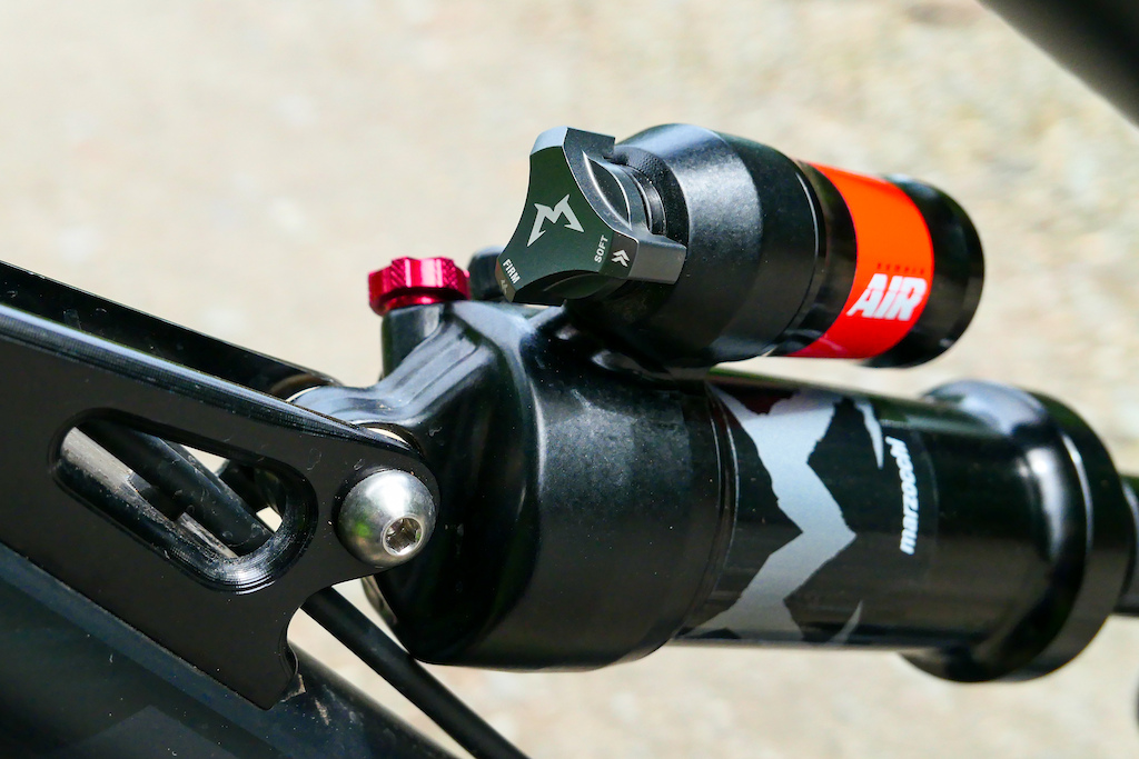 马祖奇后减震怎么调,马祖奇减震调节说明