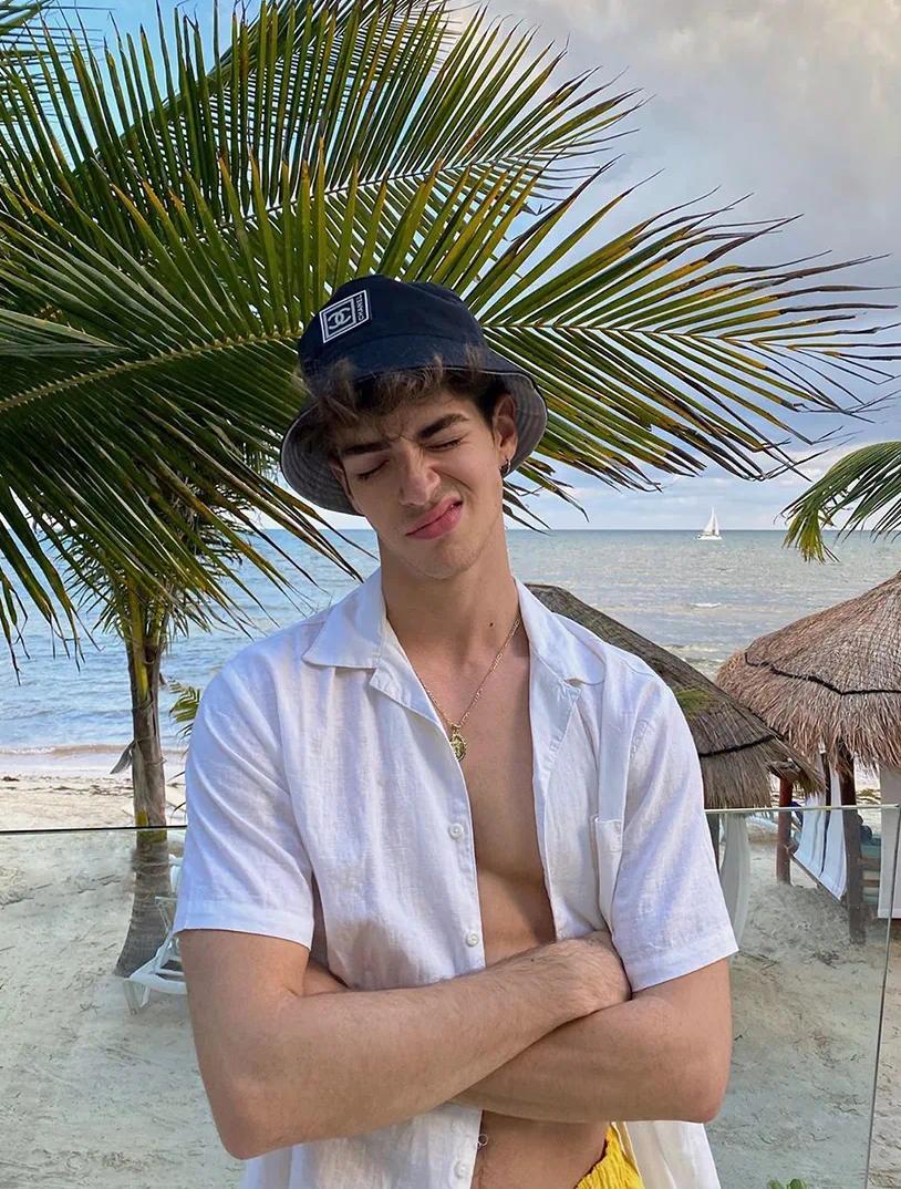 男士衬衫领子怎么选,男士衬衫哪种领型好看