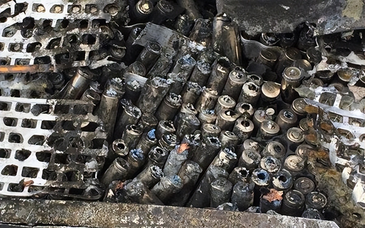 为什么不推荐买新能源纯电车,20万买一辆纯电车到底值不值