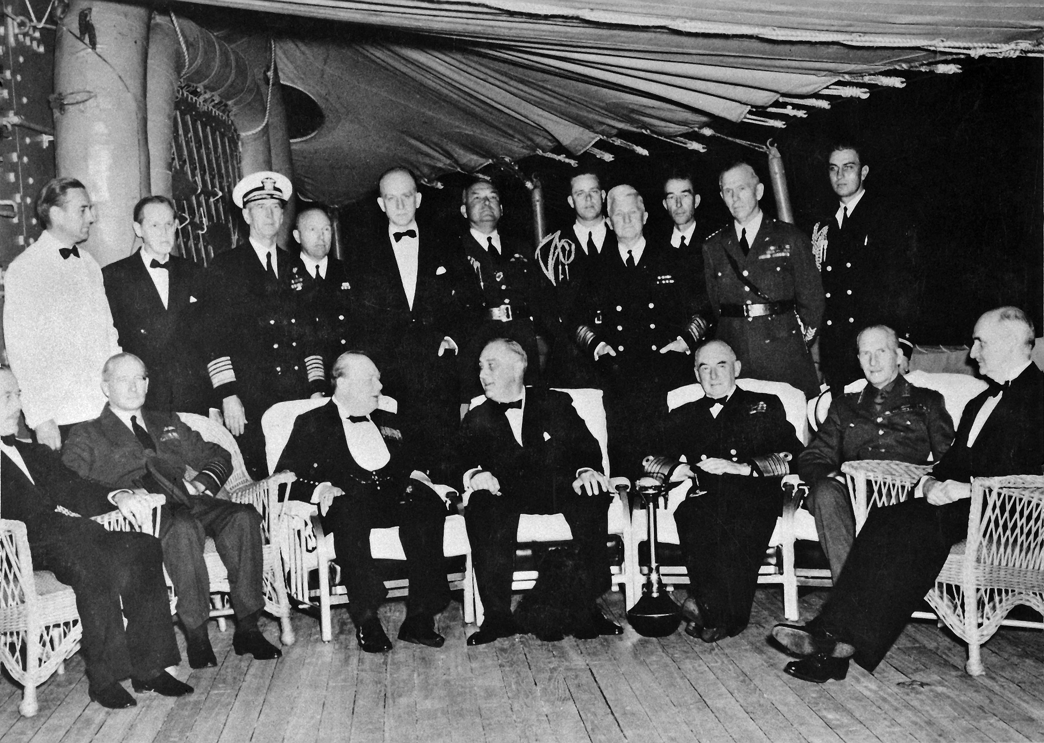 立陶宛的尴尬：你不认婚约，又不退彩礼，那你说卢大使哪里说错了