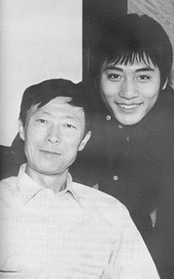 九月半刚过名人六人一一去世，回顾他们的一生令人兴奋又悲伤