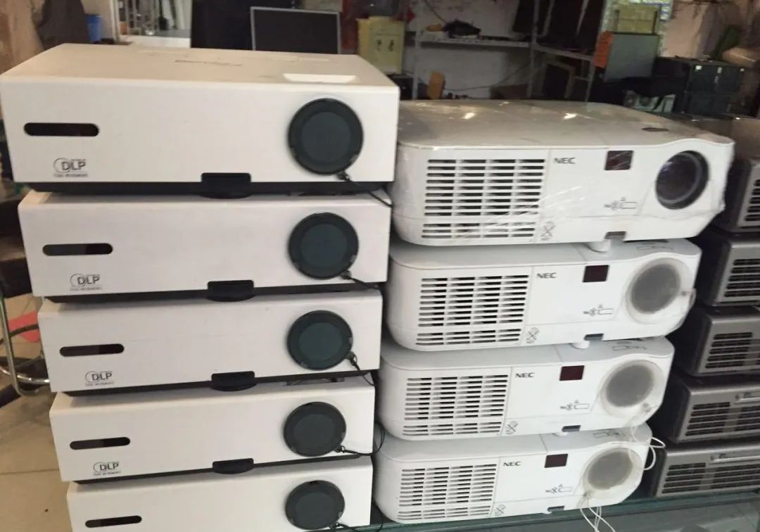 便宜实用的投影仪,便宜又好用的投影仪性价比