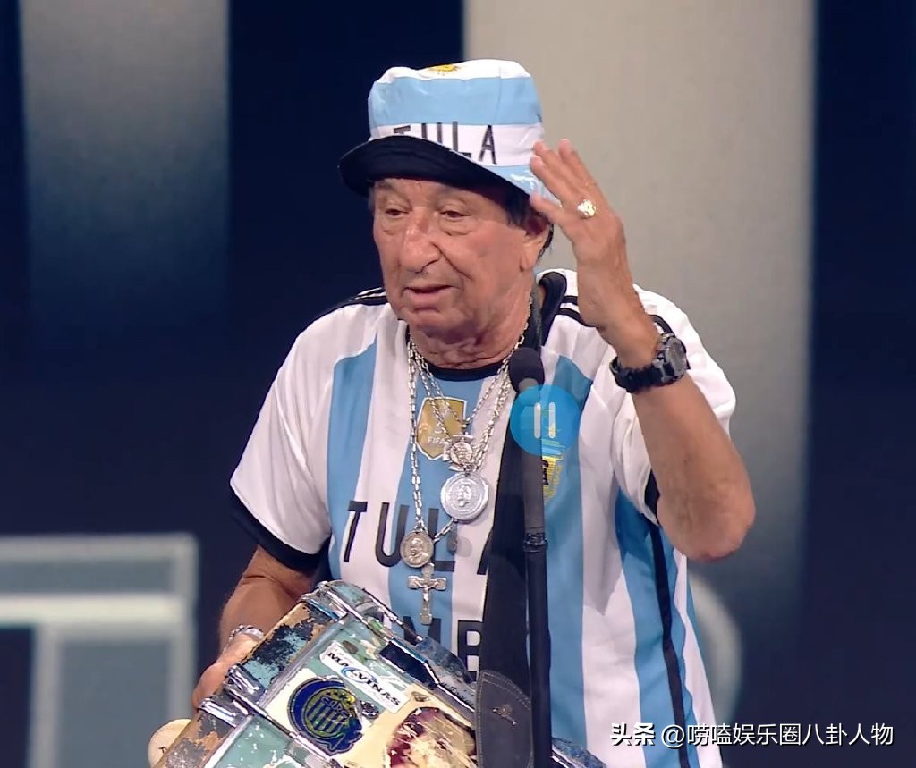 梅西老婆拿大力神杯,梅西老婆正面照