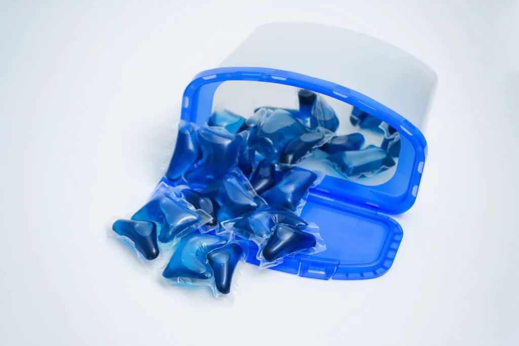 金纺留香珠和金纺柔顺剂什么差别,留香珠持久留香洗衣用品好用吗