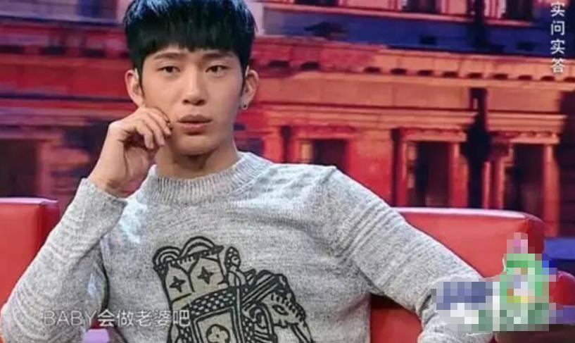 井柏然和杨颖同框,杨颖和井柏然什么关系