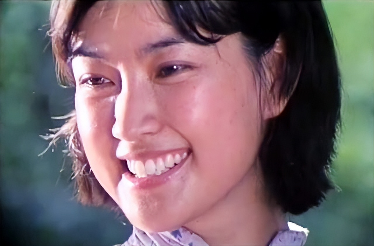 刘晓庆年轻最美照片,八十年代家喻户晓的大美女刘晓庆
