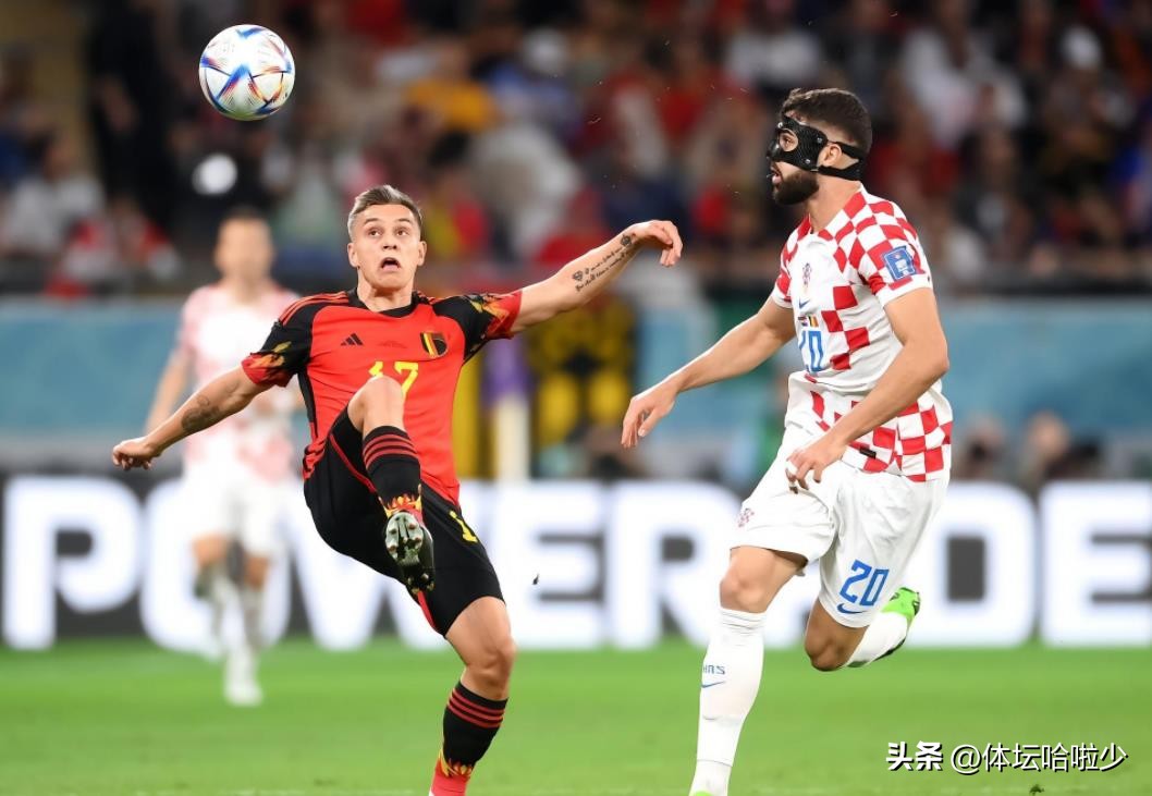 比利时卢卡库挡出队友必进球,卢卡库比利时暴扣小王