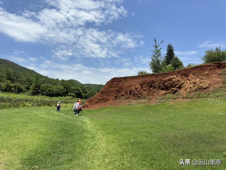 走进昆明安宁，爬癞乌包山、走车木河水库，收获了简单纯粹的快乐