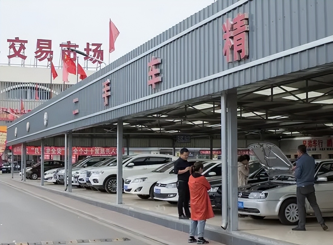 刚贴车窗玻璃膜好不好撕,车窗玻璃撕膜后胶怎么去除