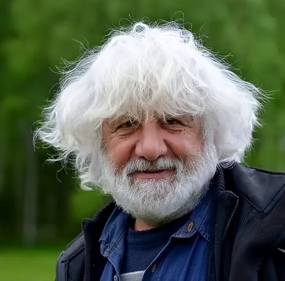 芝加哥艺术论｜格鲁吉亚画家泰穆尔·阿格勒奥格鲁