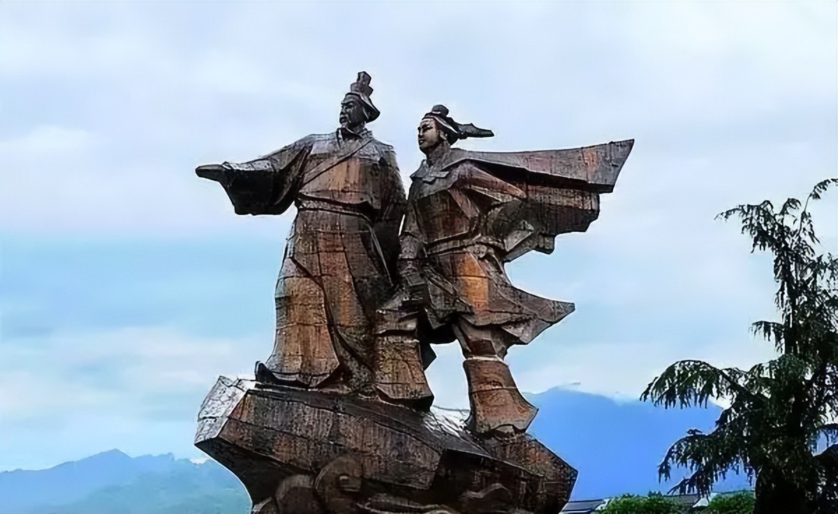 二郎神杨戬如何成神的故事,二郎神和李冰次子