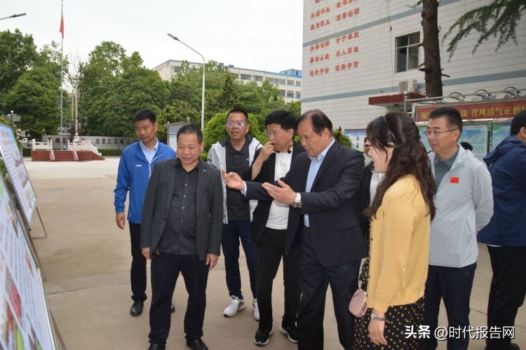 闃冲厜浣撹偛鏍″洯瓒崇悆鑱旇禌,闃冲厜浣撹偛鏍″洯瓒崇悆