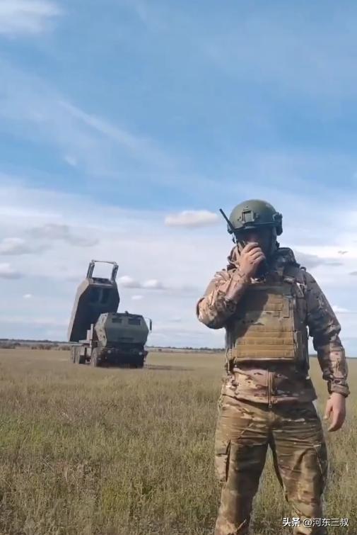 海马斯的噩梦，航程2000公里，伊朗新式无人机运抵俄罗斯