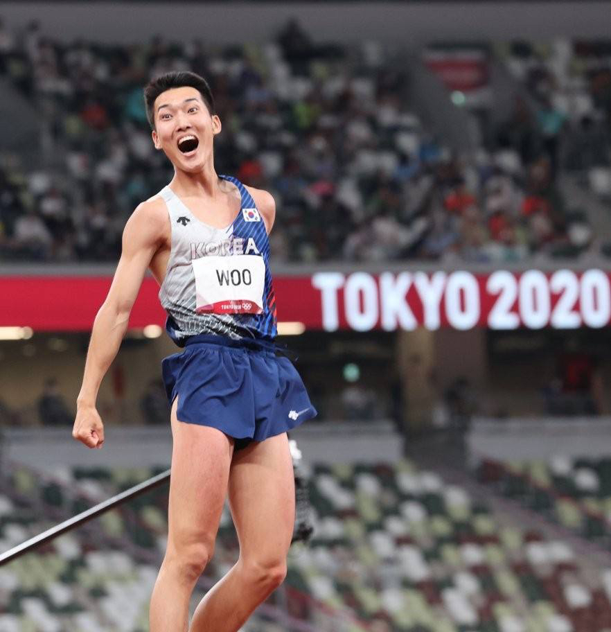 张国伟2米37男子跳高纪录,韩国跳高名将中国选手