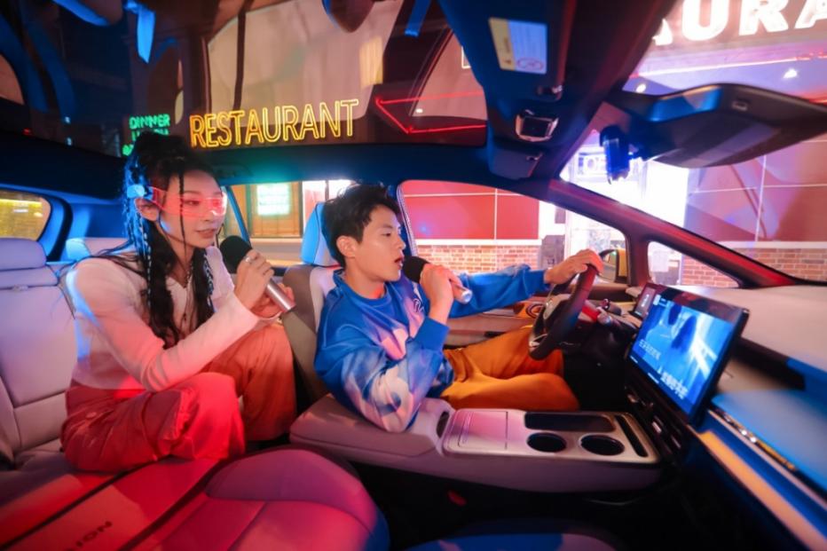 14万唯一纯电610km！AIONYPlus：插混车型可以靠边站了