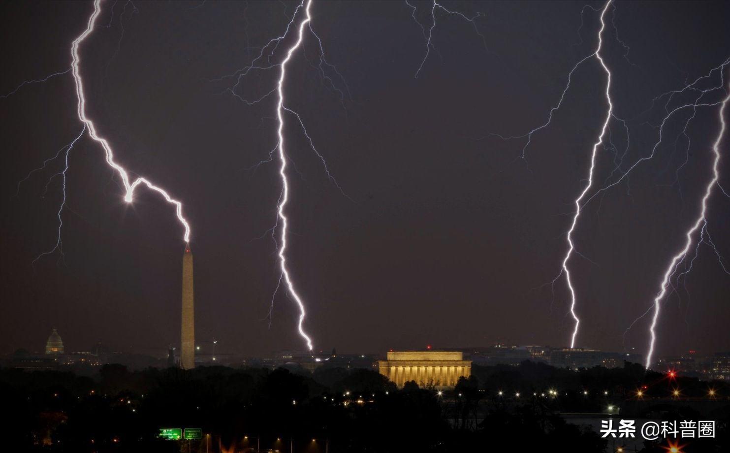 闪电的威力到底有多大劈到人,闪电的可怕威力