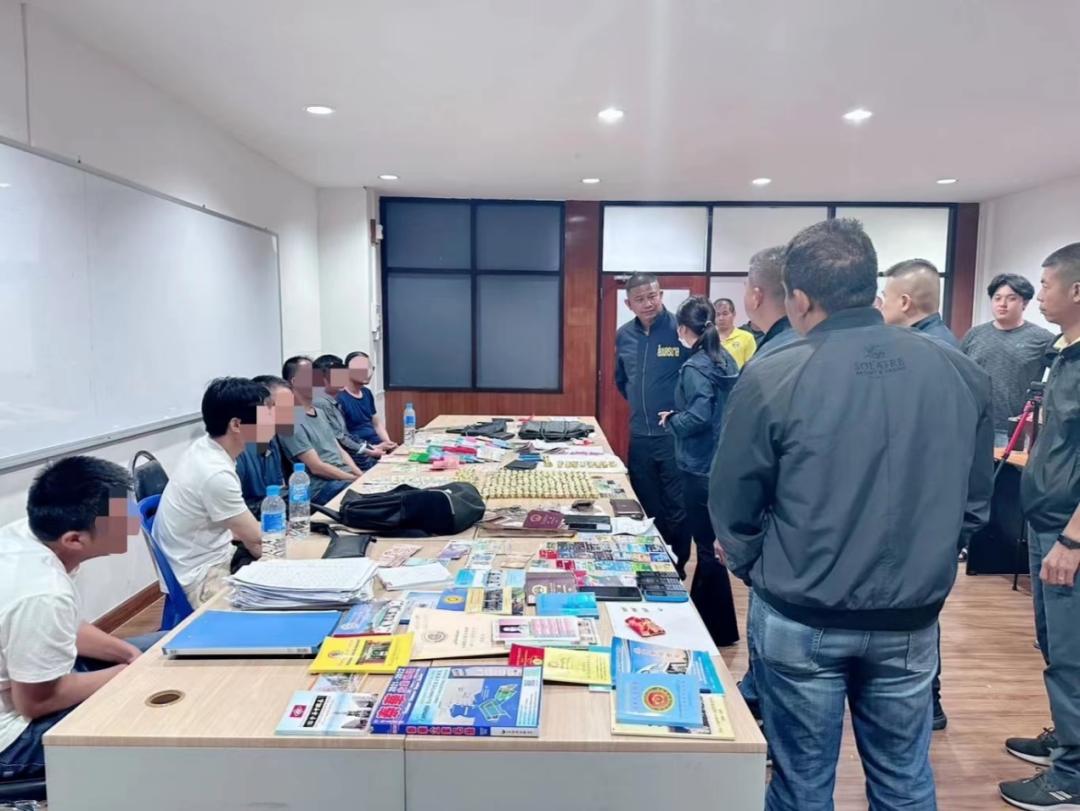 香港警方破获一起黄金诈骗案,团伙800万元买黄金为电诈洗钱