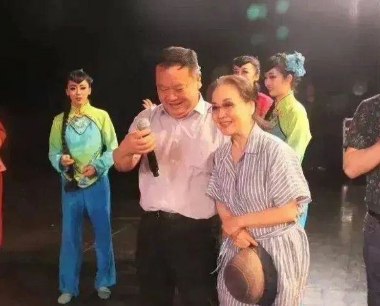 李谷一朴树现状,李谷一不忘初心方得始终