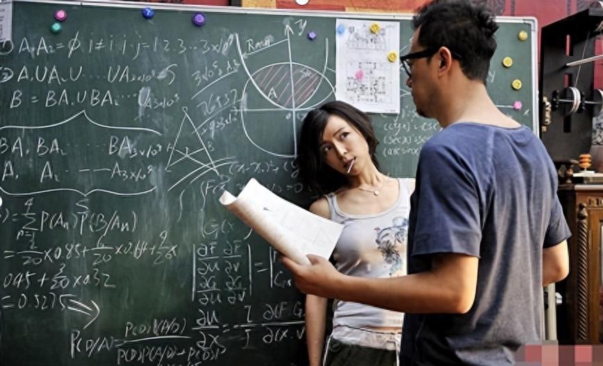 王珞丹丑小鸭的逆袭,王珞丹为什么能东山再起