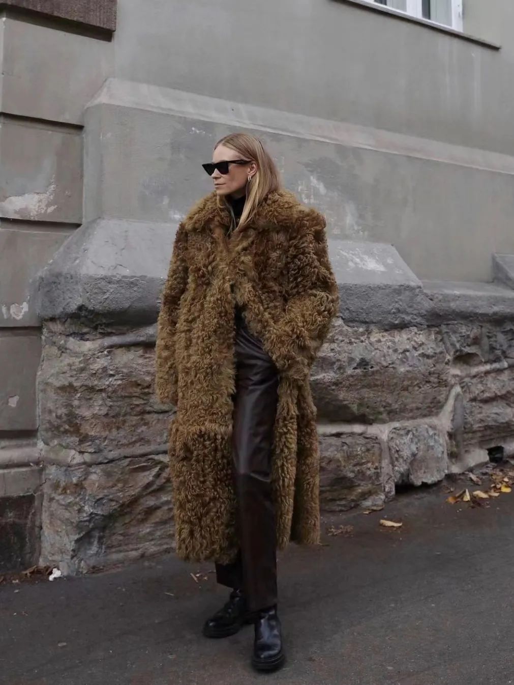 大毛毛的外套,大毛毛外套长款冬天