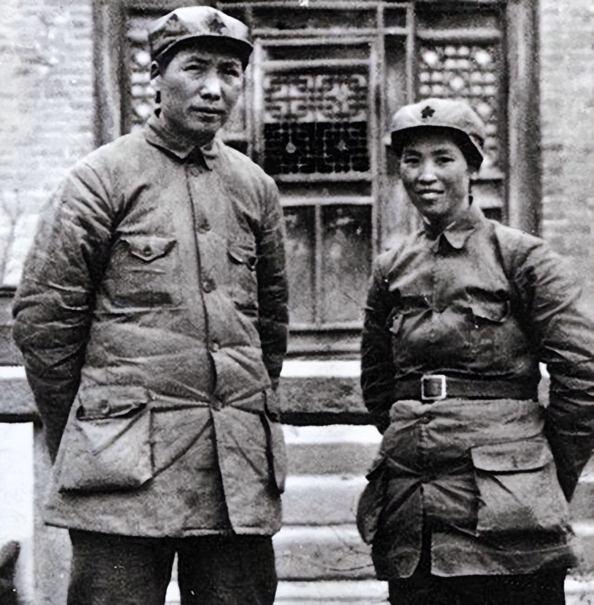 59年，*子珍贺**和水静在庐山畅聊往事，孔东梅：那是外婆最大的收获