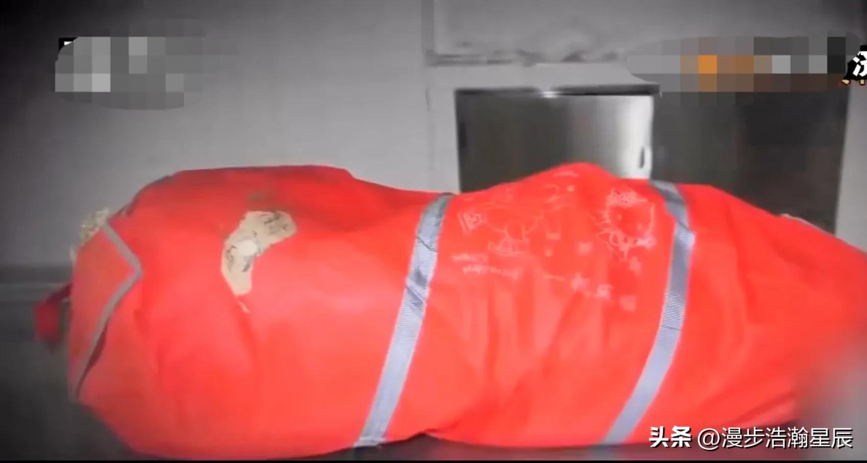 年轻女孩被抛尸河里，凶手竟然犯案之前已经死亡