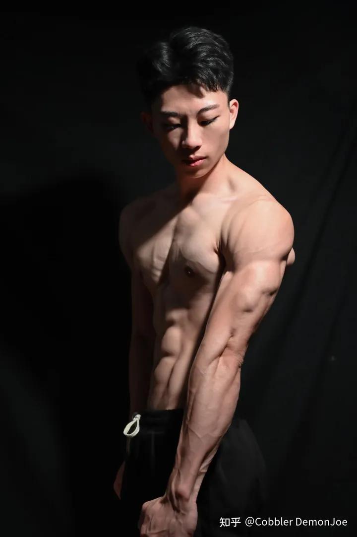 健身房健身计划新手小白,小白增肌健身计划