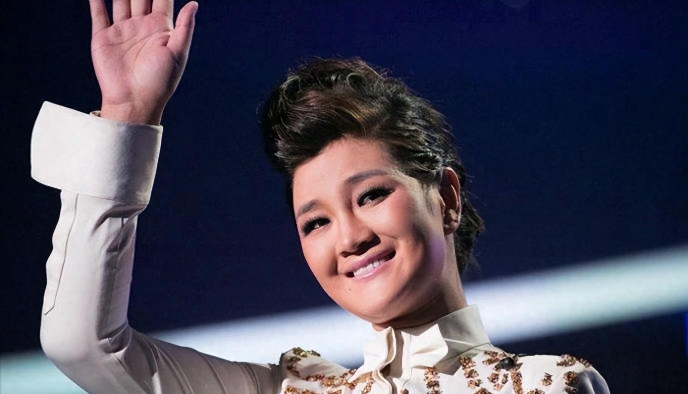 歌手降央卓玛现状,降央卓玛生了几个娃